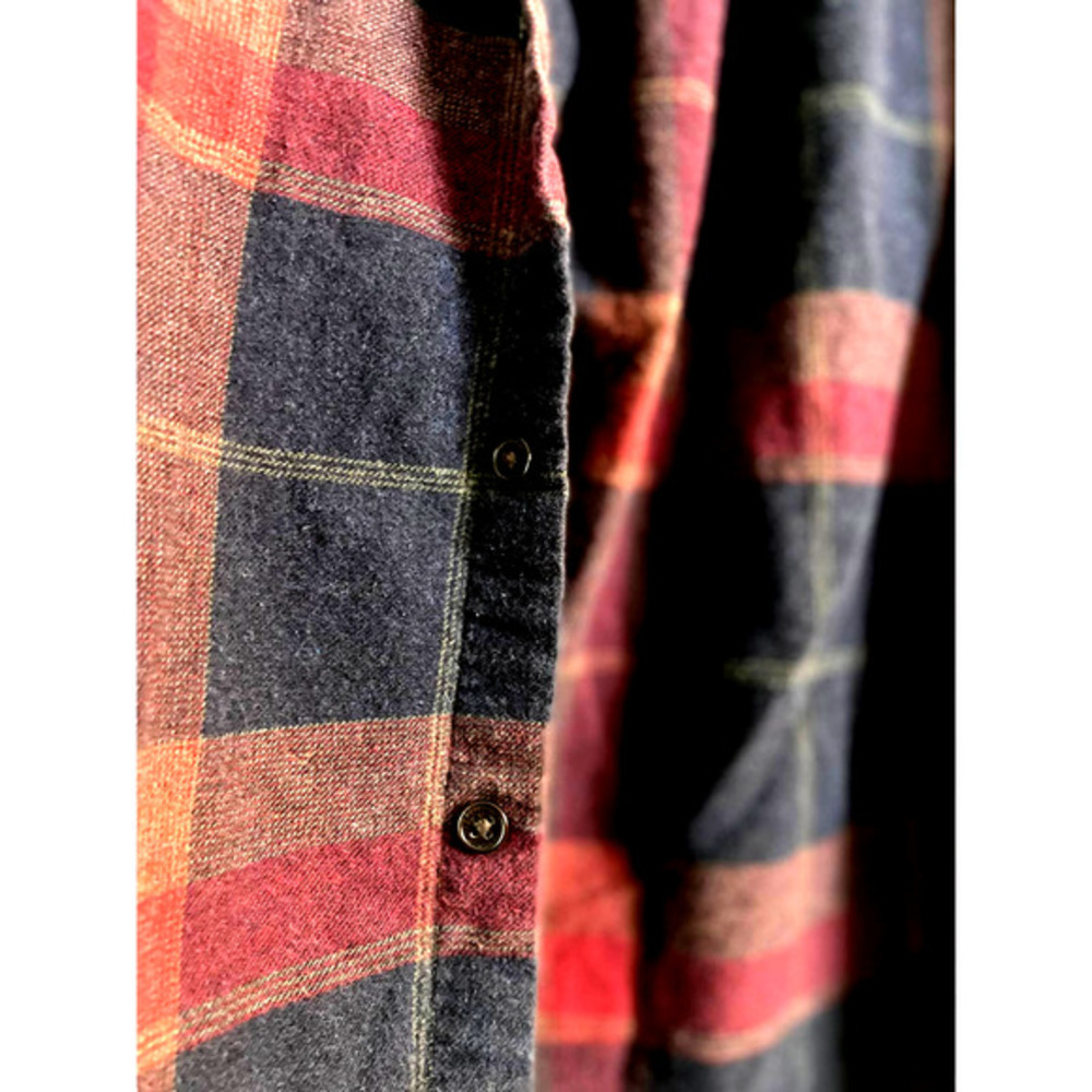 Flannel - Picture 6 of 8